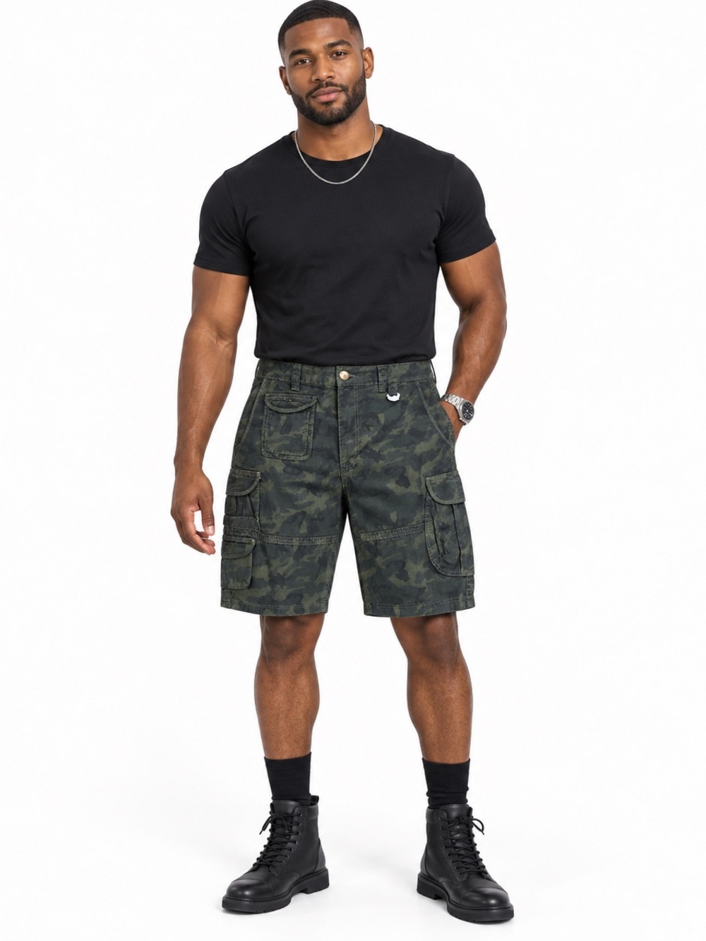 NWOT Fashion Nova SZ 42 Men’s Green Camo Cargo Shorts/waist 42”